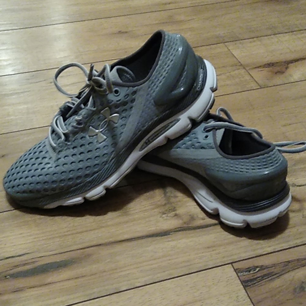 Underarmour speedform charged